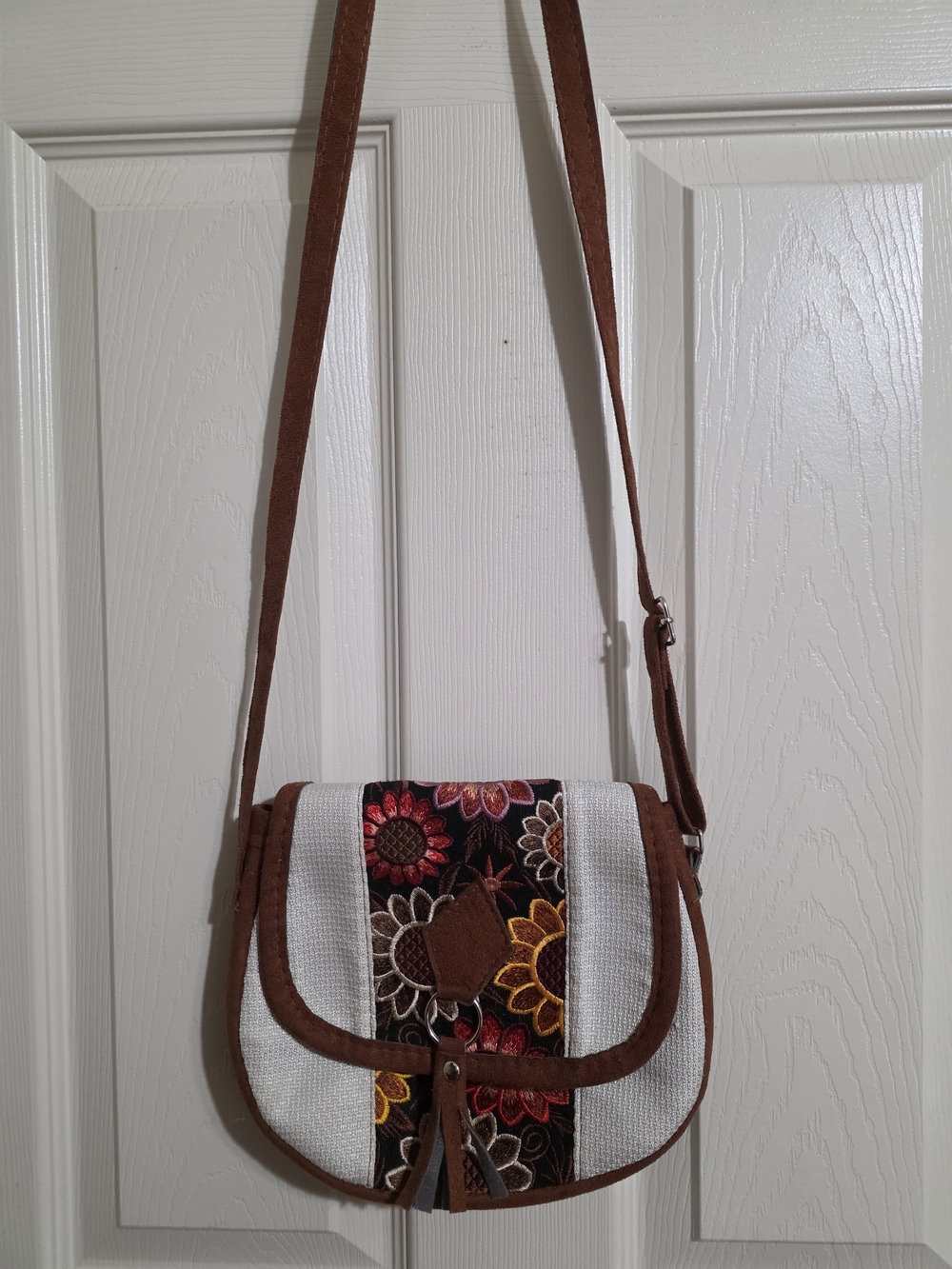 Floral Embroidered Crossbody Bag